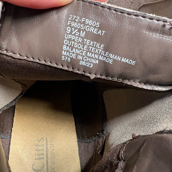 CLIFFS BY WHITE MOUNTAIN Women's Shoes Mastery Chelsea Boot Size 9.5 - Picture 6 of 8